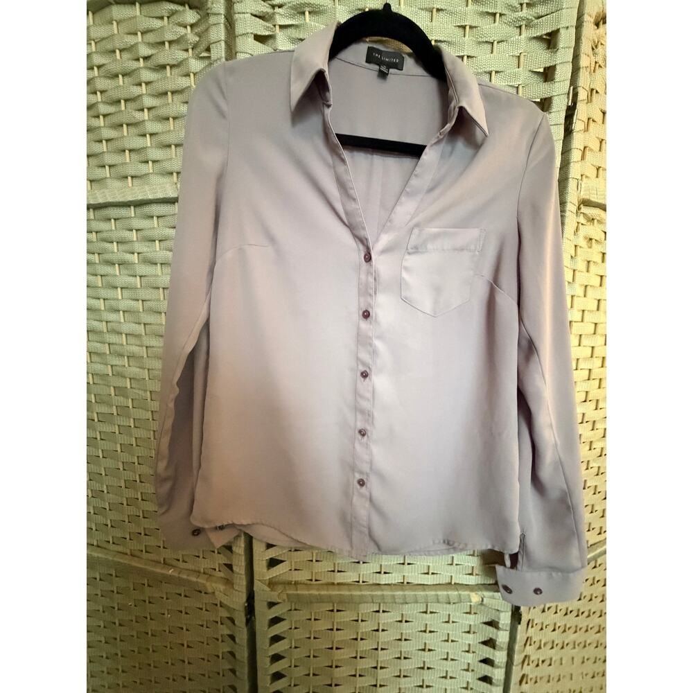 The Limited Lilac Button Front  Blouse XS Purple Long Sleeve Pointed Collar